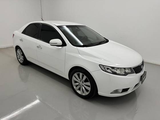 KIA CERATO 1.6 SX3 16V GASOLINA 4P AUTOMÁTICO